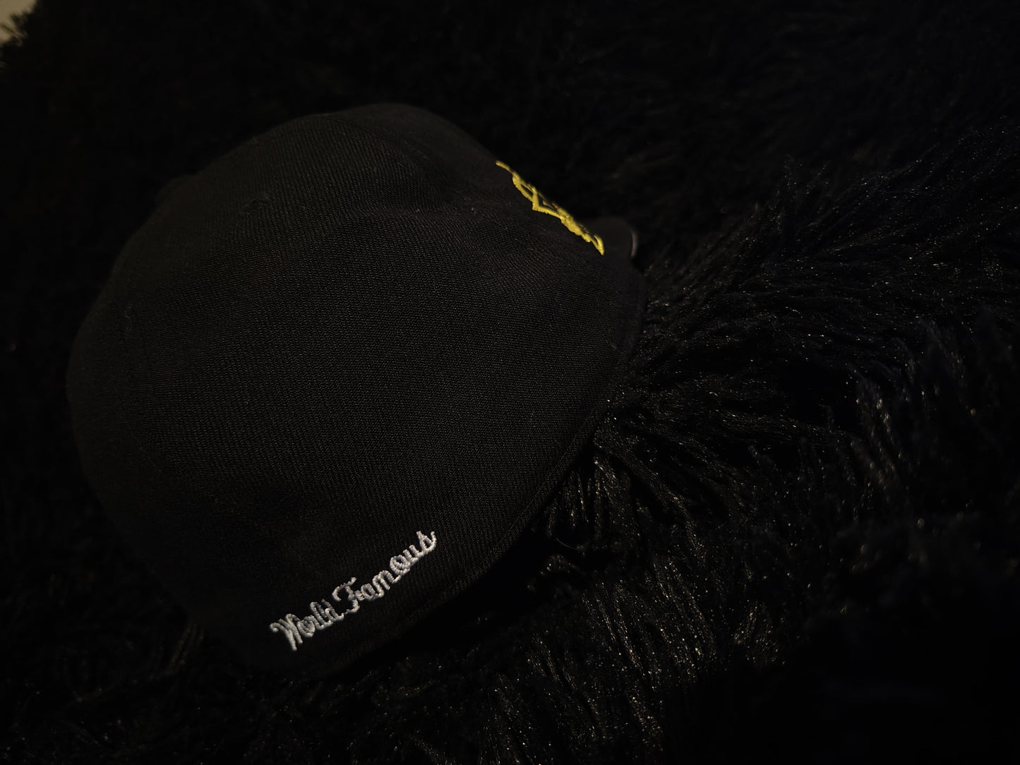 Gorra New Era X Supreme " World Famous"